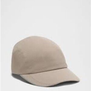 Lululemon Fast and Free Running Cap NWT